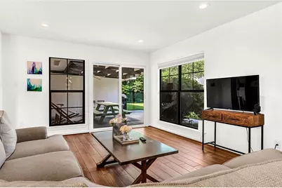 5604 Flack, Houston, TX 77081 - Photo 7