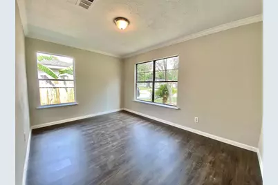 8626 Greiner Drive, Houston, TX 77080 - Photo 13
