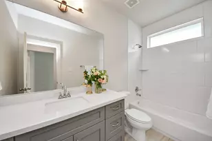 5218 Burress Springs Ln, Houston, TX 77022 - Photo 25