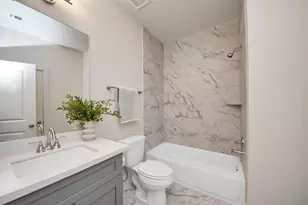 5218 Burress Springs Ln, Houston, TX 77022 - Photo 9