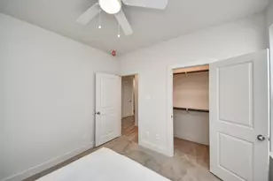 5218 Burress Springs Ln, Houston, TX 77022 - Photo 29