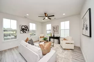 5218 Burress Springs Ln, Houston, TX 77022 - Photo 13