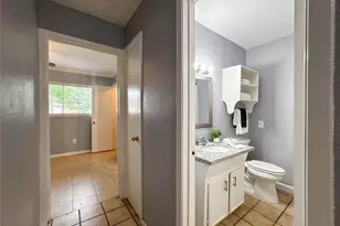 16915 Tibet Rd, Friendswood, TX 77546 - Photo 23
