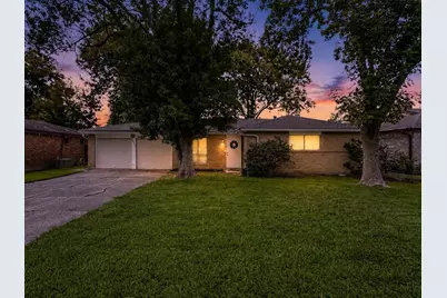 16915 Tibet Road, Friendswood, TX 77546 - Photo 1