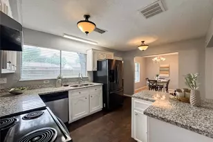 16915 Tibet Rd, Friendswood, TX 77546 - Photo 11