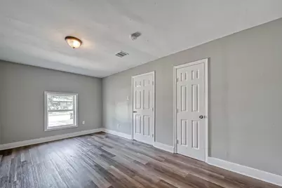 5606 Elm Springs Drive, Houston, TX 77048 - Photo 9