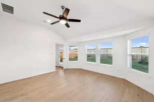 32423 Sunbeam Dr, Fulshear, TX 77441 - Photo 5