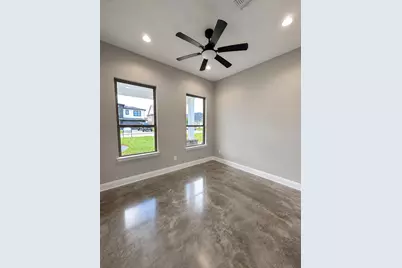 10749 S Lake Mist Lane, Willis, TX 77318 - Photo 23