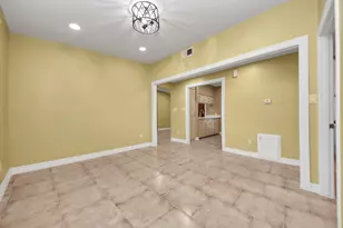 5326 Heatherbrook Dr, Houston, TX 77045 - Photo 23