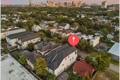 2432 Wroxton Road, Houston, TX 77005 - Photo 31