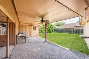 10827 Braes Forest Dr, Houston, TX 77071 - Photo 17