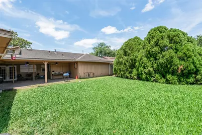 10827 Braes Forest Drive, Houston, TX 77071 - Photo 19