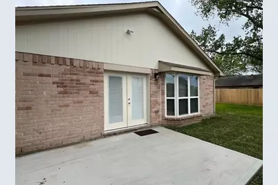 7502 Trabajo Drive, Houston, TX 77083 - Photo 23