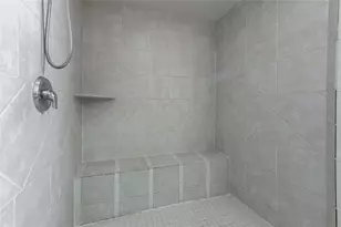 5801 Winsome Ln, Houston, TX 77057 - Photo 11