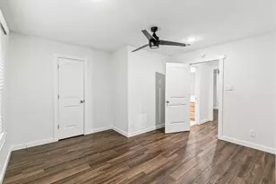201 San Saba St, Richwood, TX 77531 - Photo 15