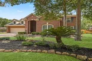 422 Spring Lakes Dr NE, Spring, TX 77373 - Photo 3