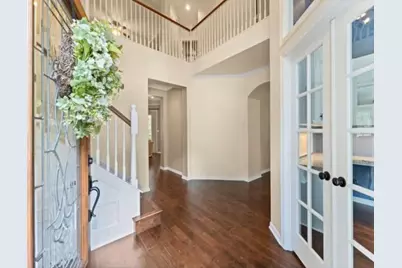 422 Spring Lakes Drive NE, Spring, TX 77373 - Photo 5