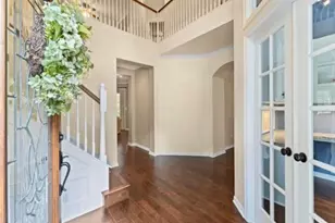 422 Spring Lakes Dr NE, Spring, TX 77373 - Photo 5