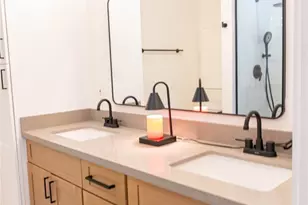 893 Wax Myrtle Ln, Houston, TX 77079 - Photo 13