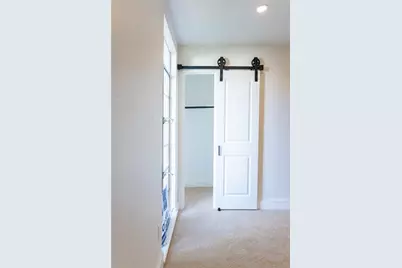 893 Wax Myrtle Lane #3, Houston, TX 77079 - Photo 17