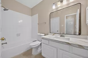 2314 Avery Park Dr, Sugar Land, TX 77498 - Photo 33