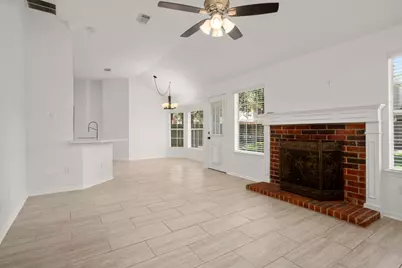16014 Lakestone Drive, Tomball, TX 77377 - Photo 11