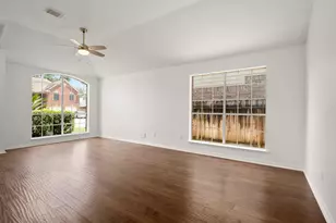 16014 Lakestone Dr, Tomball, TX 77377 - Photo 5