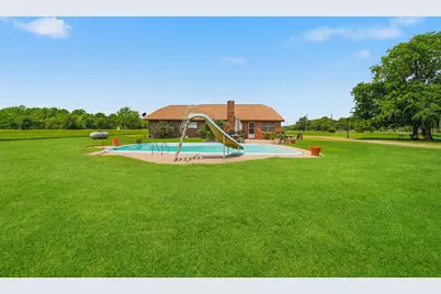 597 County Road 612, Dayton, TX 77535 - Photo 7