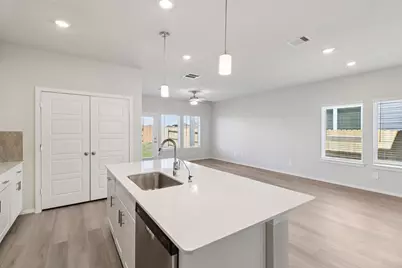 29018 Farmhouse Estates Drive, Waller, TX 77484 - Photo 11