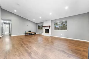 23135 Birnam Wood Blvd, Spring, TX 77373 - Photo 7
