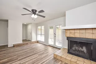 3644 Ocee St, Houston, TX 77063 - Photo 3