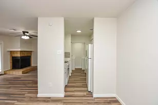 3644 Ocee St, Houston, TX 77063 - Photo 11