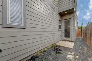 5705 Elysium St, Houston, TX 77091 - Photo 17