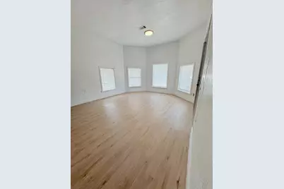 2385 Poplar Street, Beaumont, TX 77701 - Photo 3