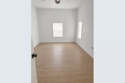 2385 Poplar Street, Beaumont, TX 77701 - Photo 7