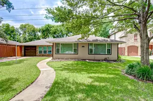 4804 Saxon St, Bellaire, TX 77401 - Photo 5
