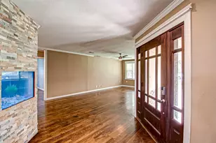 4804 Saxon St, Bellaire, TX 77401 - Photo 9