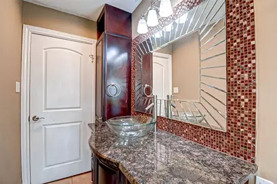 4804 Saxon Street, Bellaire, TX 77401 - Photo 41