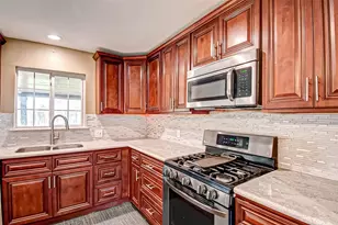 4804 Saxon St, Bellaire, TX 77401 - Photo 21