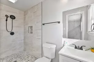 833 Dutch St, Deer Park, TX 77536 - Photo 3