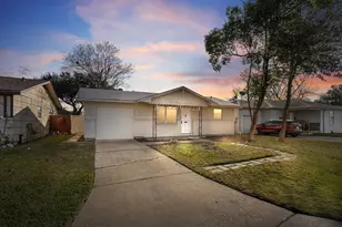 833 Dutch St, Deer Park, TX 77536 - Photo 1