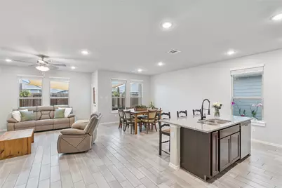 24714 Crimson Pine Drive, Houston, TX 77336 - Photo 17