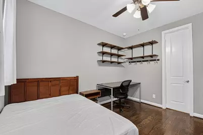 5403 Holguin Hollow Street, Houston, TX 77023 - Photo 7