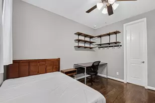 5403 Holguin Hollow St, Houston, TX 77023 - Photo 7
