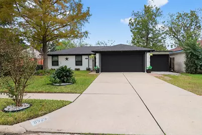 8935 Glen Shadow Drive, Houston, TX 77088 - Photo 33