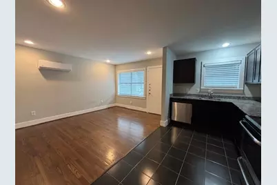 1218 Jackson Boulevard #14, Houston, TX 77006 - Photo 3