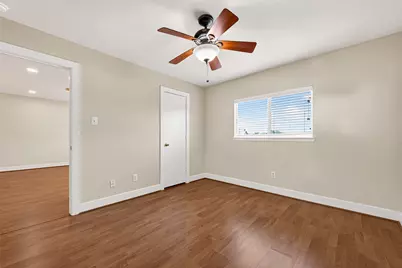 6247 Settlers Lake Circle E, Katy, TX 77449 - Photo 35