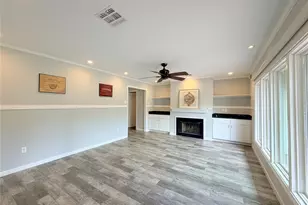 5019 Yarwell Dr, Houston, TX 77096 - Photo 11