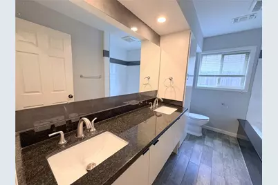 5019 Yarwell Drive, Houston, TX 77096 - Photo 25