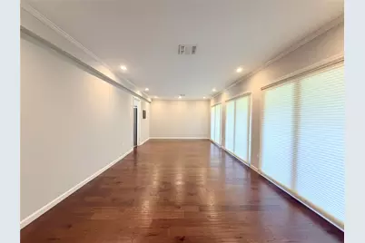 5019 Yarwell Drive, Houston, TX 77096 - Photo 5